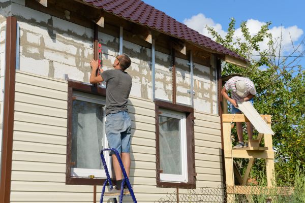 Cost of Handyman Siding Repair in Wichita