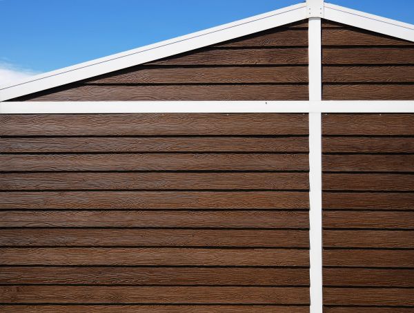 Hardwood Siding Installation in Wichita